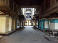 Deserted former shopping center in Central Havana