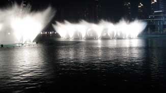 Famous fountains at night