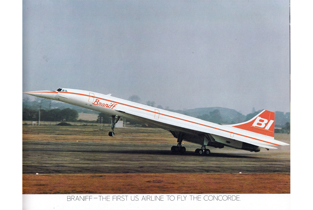 Concorde taking off