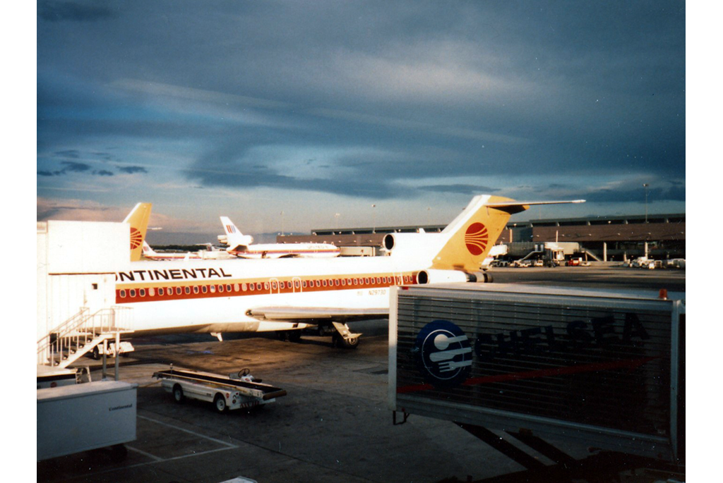 727 at jetway