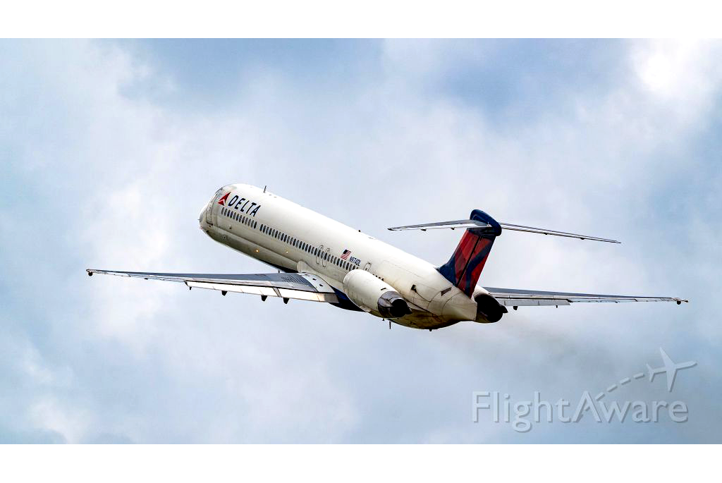 Douglas MD-88