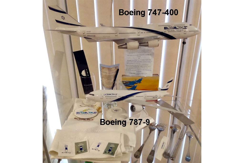 Models of BEoing 747-400 and Boeing 787-9 and El Al amenities